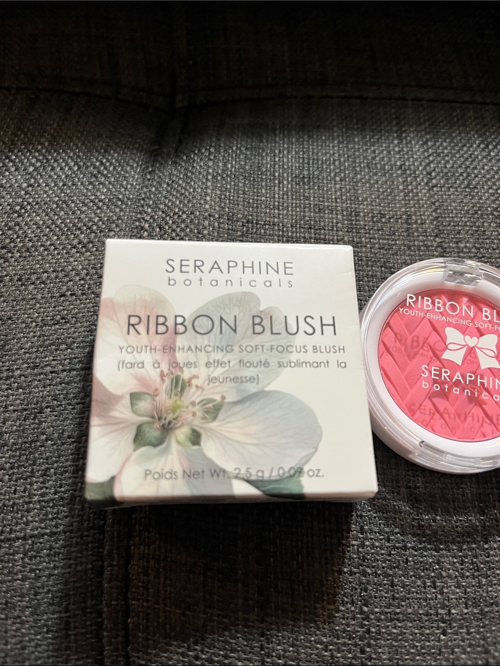 NWT Seraphine Ribbon Blush Soft-Focus Blushin Whisper Pink - Picture 6 of 9